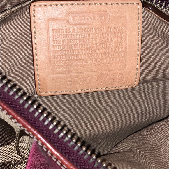 Coach set! - Picture 4 of 5